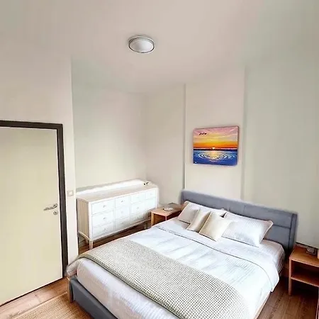 Jumet 242 C Bruxelles-charleroi-airport * Charleroi